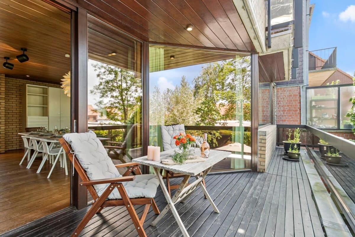 Eighties Modernist Design House With Garden Near The Beach Ostend Exterior photo
